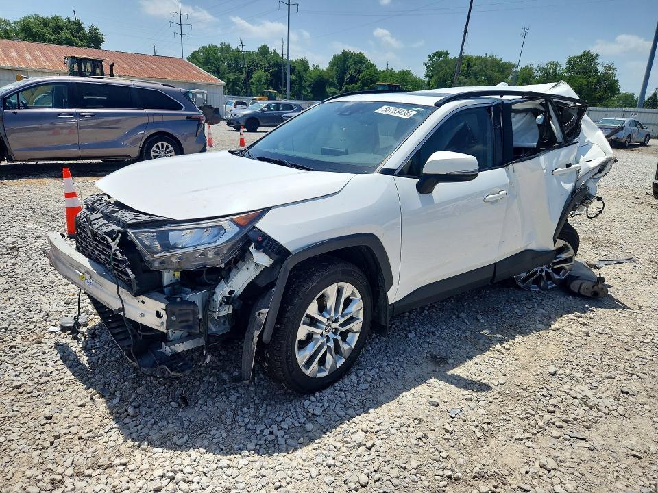 2019 Toyota Rav4 — фото 1