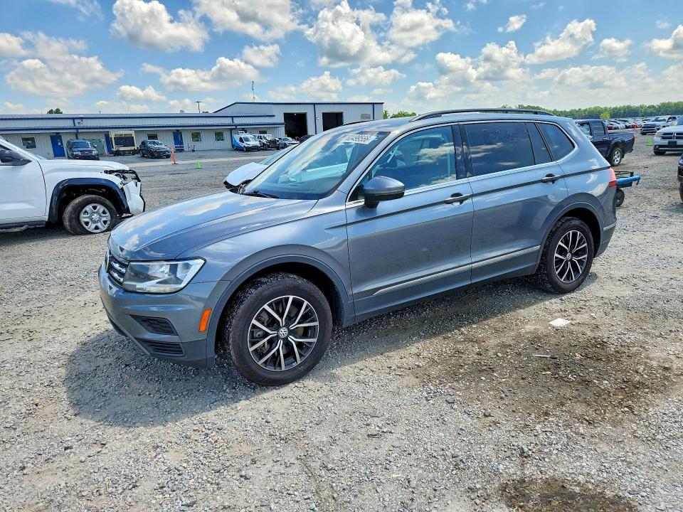 2021 Volkswagen Tiguan — фото 1