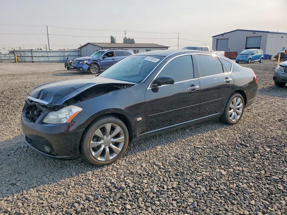 Infiniti M35