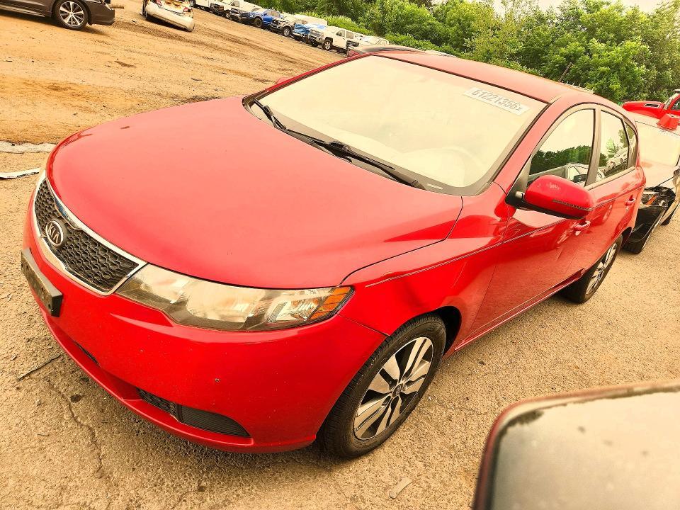 2013 Kia Forte — фото 1