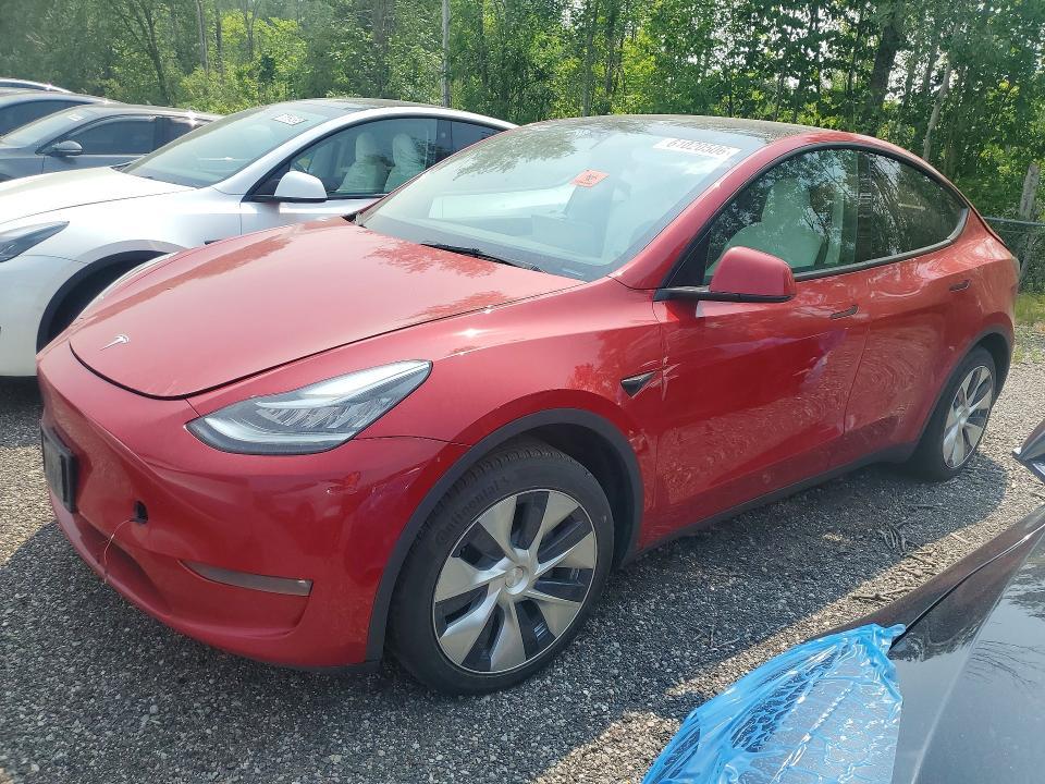 2022 Tesla Model Y — фото 1
