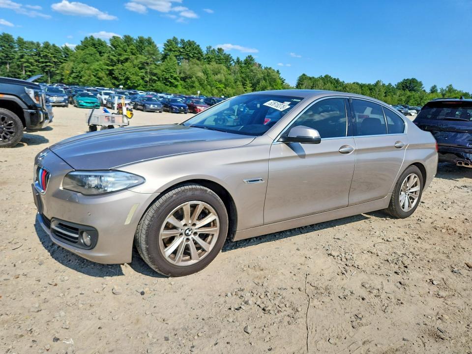 2015 BMW 528 — фото 1