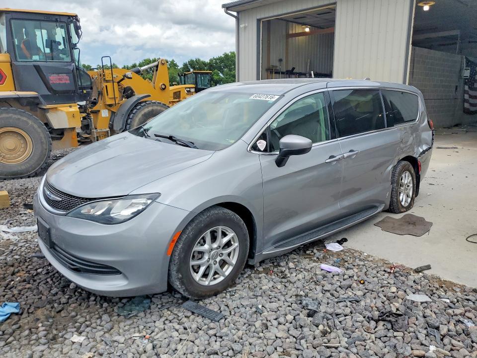 2019 Chrysler Pacifica — фото 1