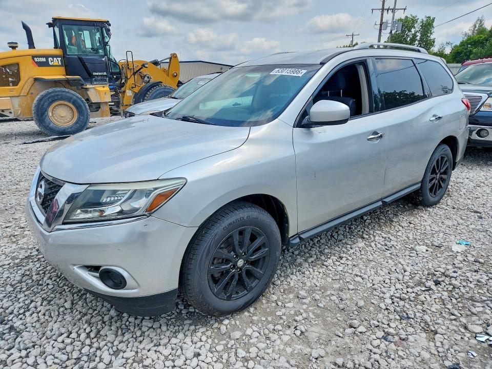 2013 Nissan Pathfinder — фото 1