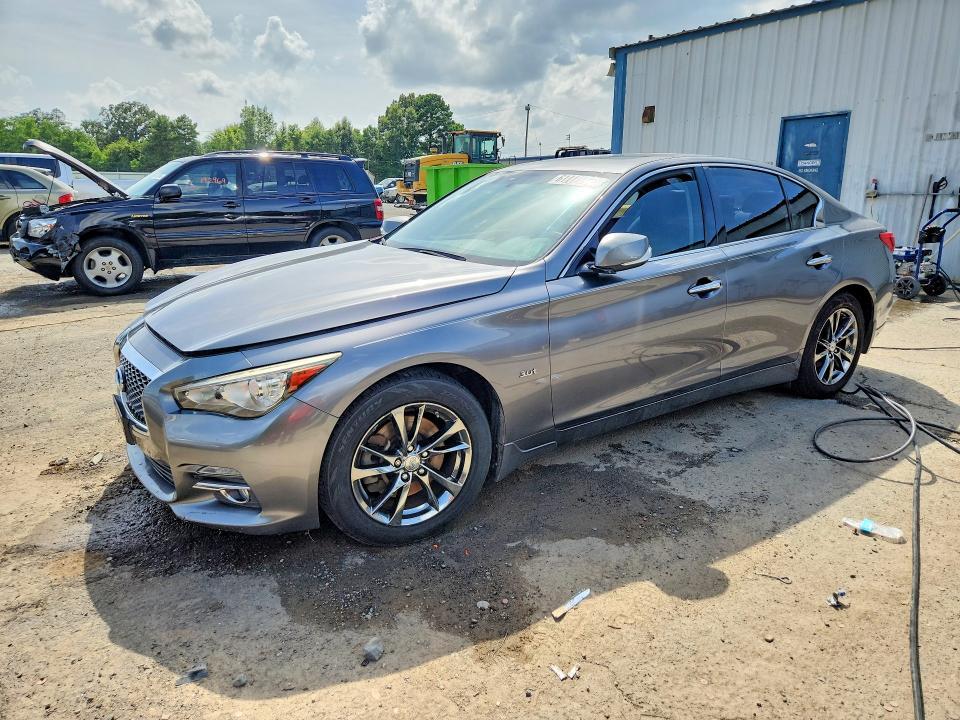2017 Infiniti Q50 — фото 1