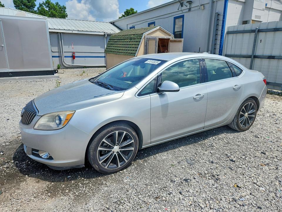 2016 Buick Verano — фото 1