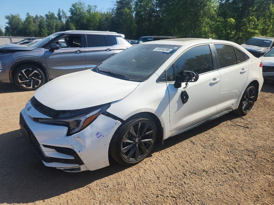 2025 Toyota Corolla Hybrid — фото 1