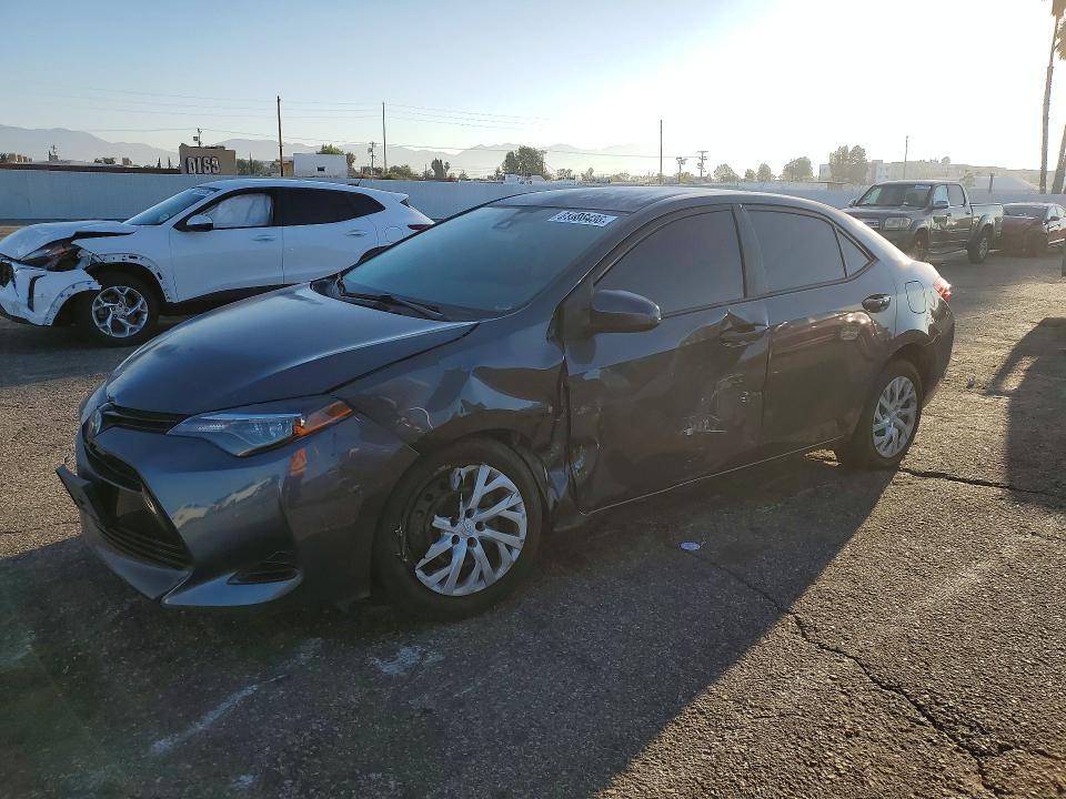 2018 Toyota Corolla — фото 1