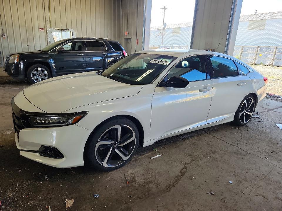 2021 Honda Accord — фото 1