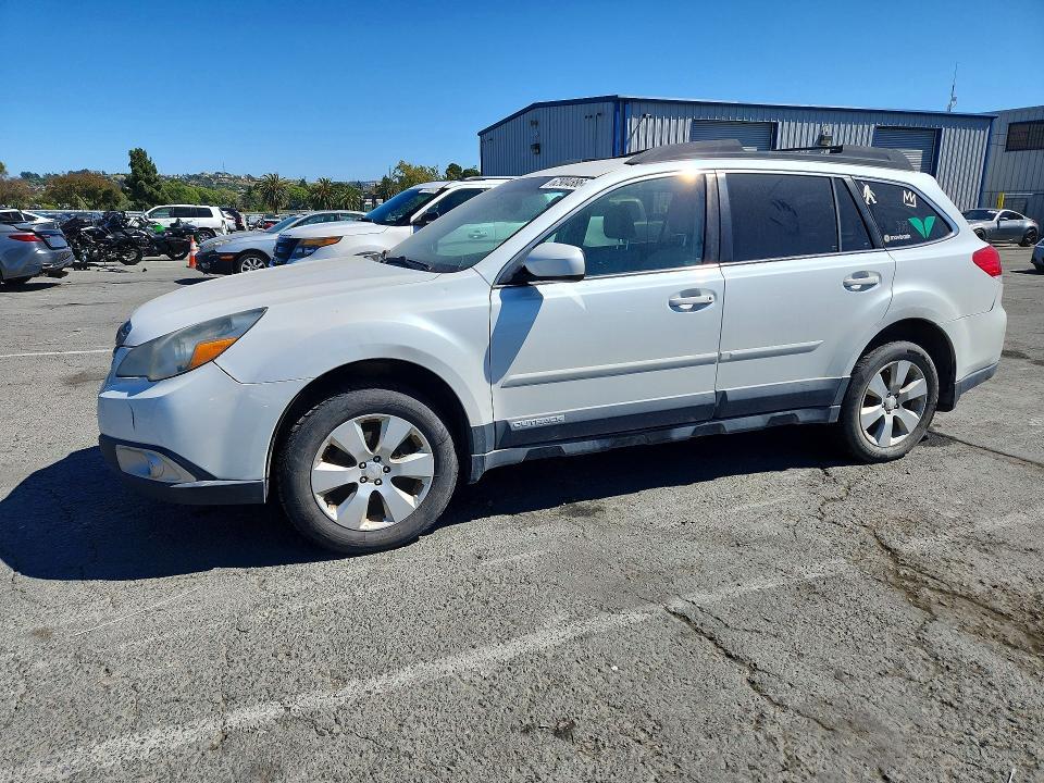 2012 Subaru Outback — фото 1