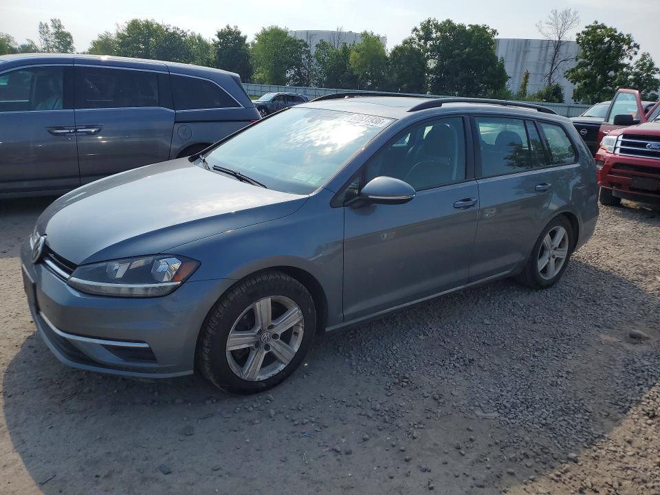 2018 Volkswagen Golf Sportwagen — фото 1