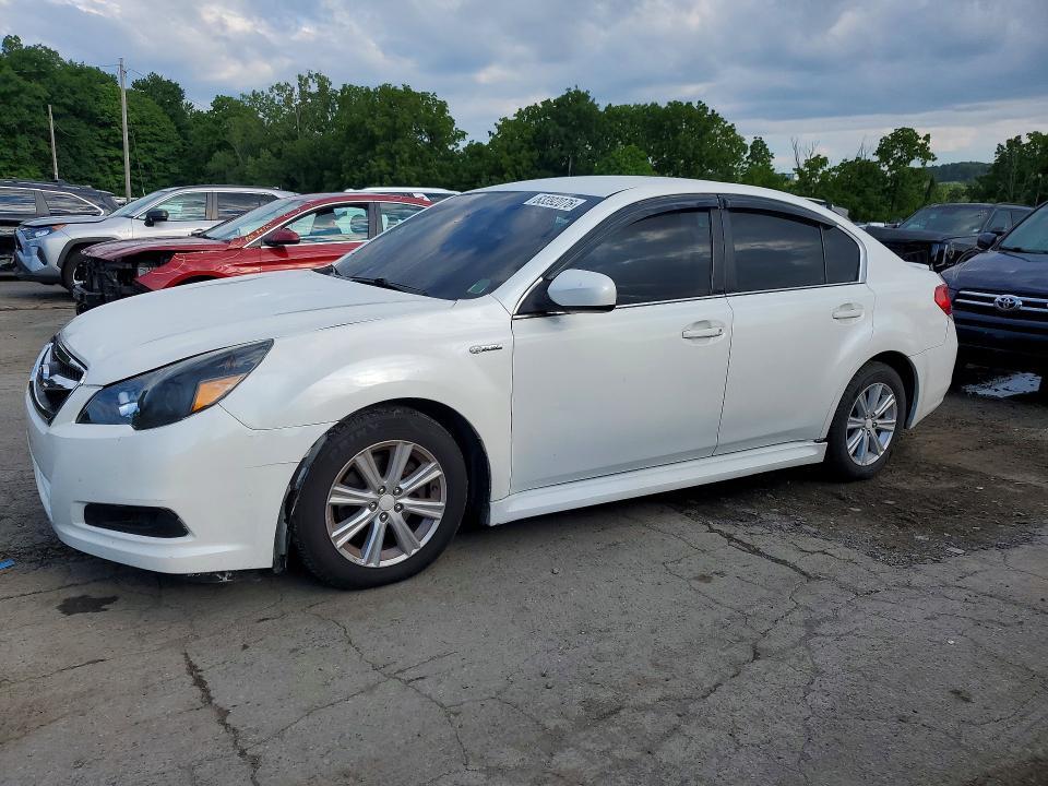 2012 Subaru Legacy — фото 1