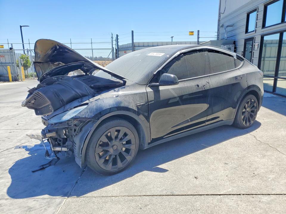 2022 Tesla Model Y — фото 1