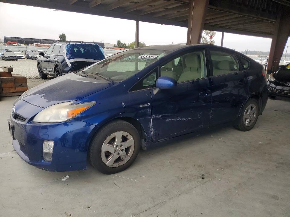 2011 Toyota Prius — фото 1