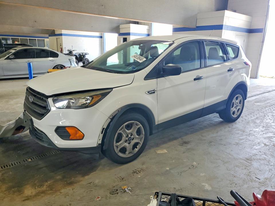 2019 Ford Escape — фото 1