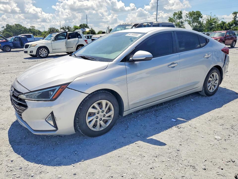 2019 Hyundai Elantra — фото 1
