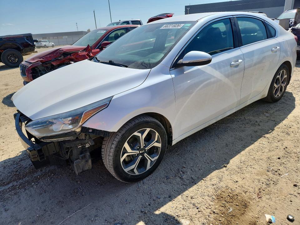 2019 Kia Forte — фото 1