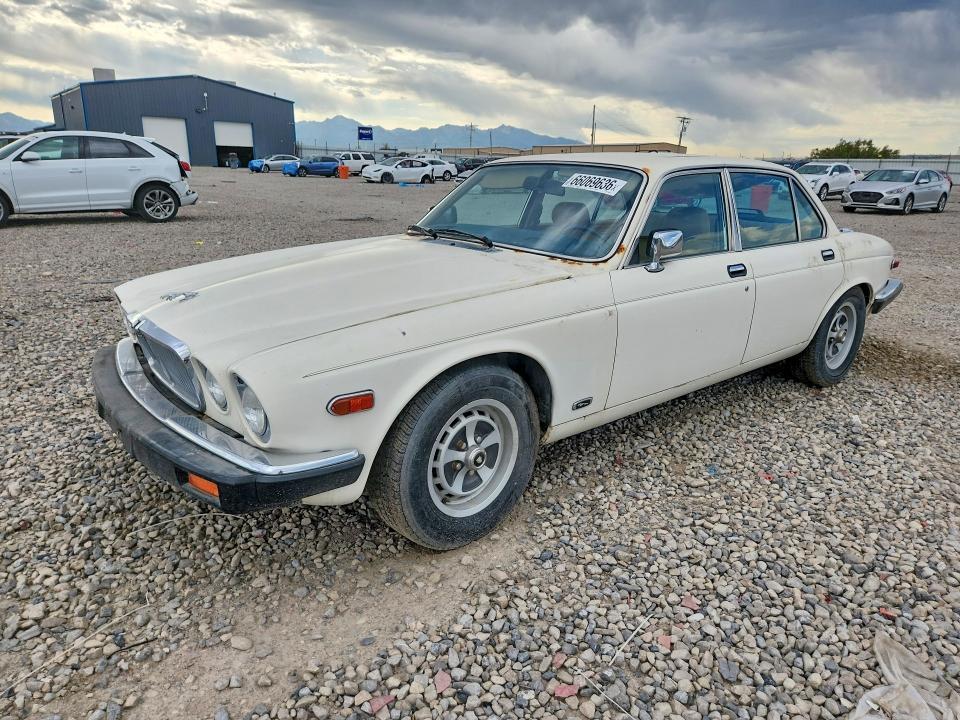 1986 Jaguar Xj6 — фото 1