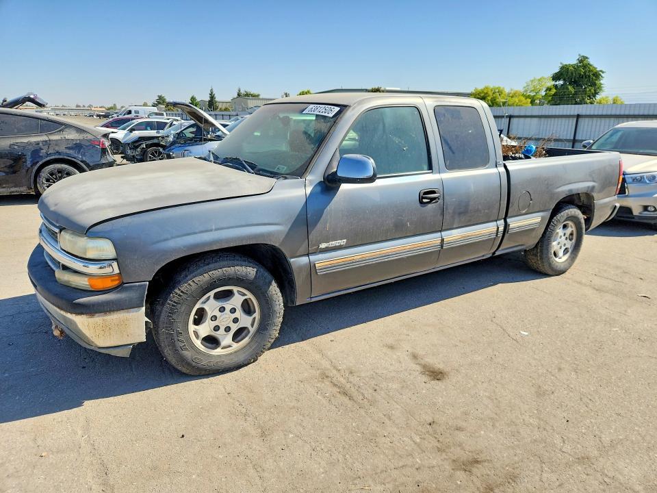 2001 Chevrolet Silverado — фото 1