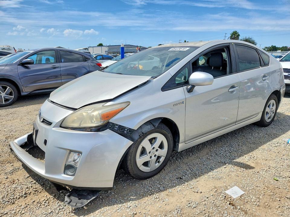 2010 Toyota Prius — фото 1