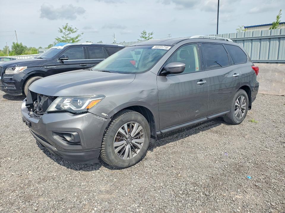 2018 Nissan Pathfinder — фото 1