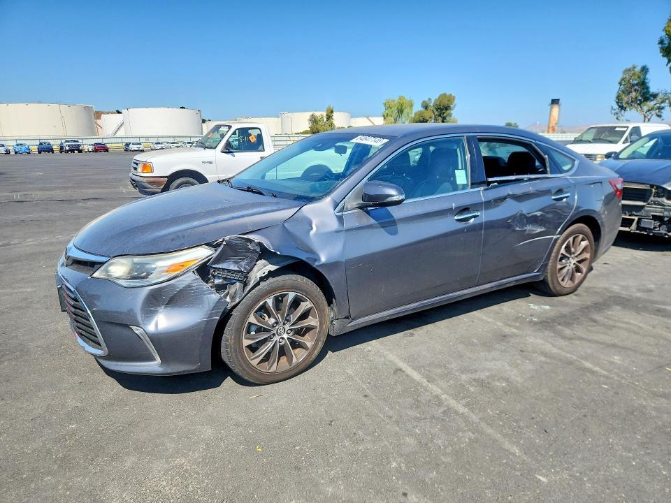 2018 Toyota Avalon — фото 1