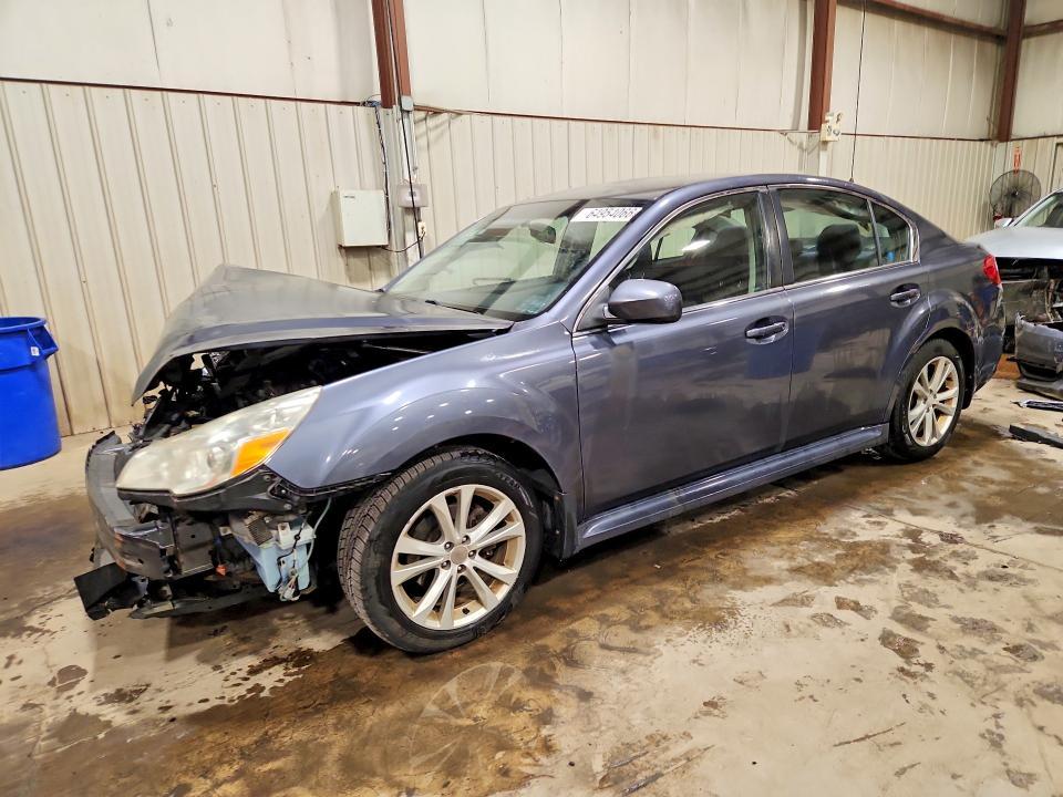2014 Subaru Legacy — фото 1
