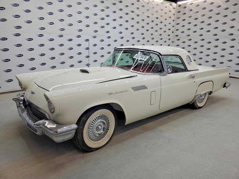 1957 Ford Thunderbird — фото 1