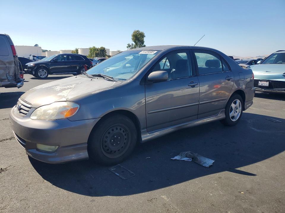 2003 Toyota Corolla — фото 1