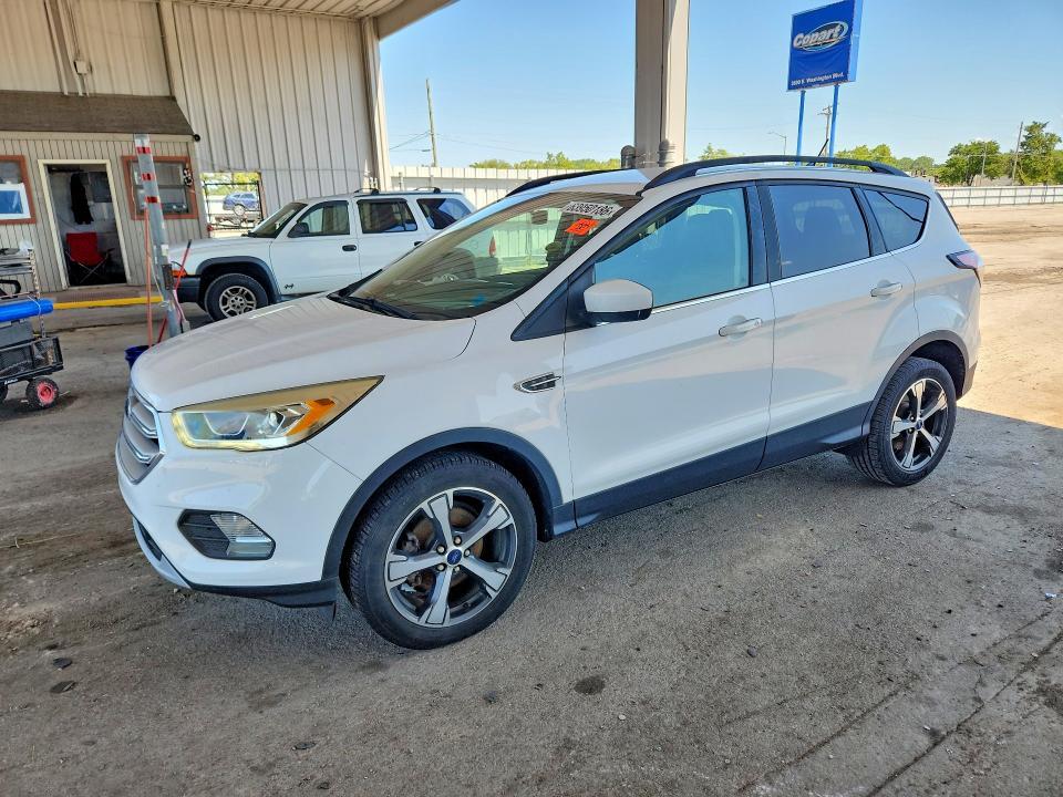 2018 Ford Escape — фото 1