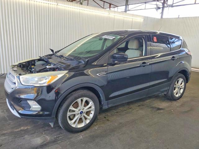 2017 Ford Escape — фото 1