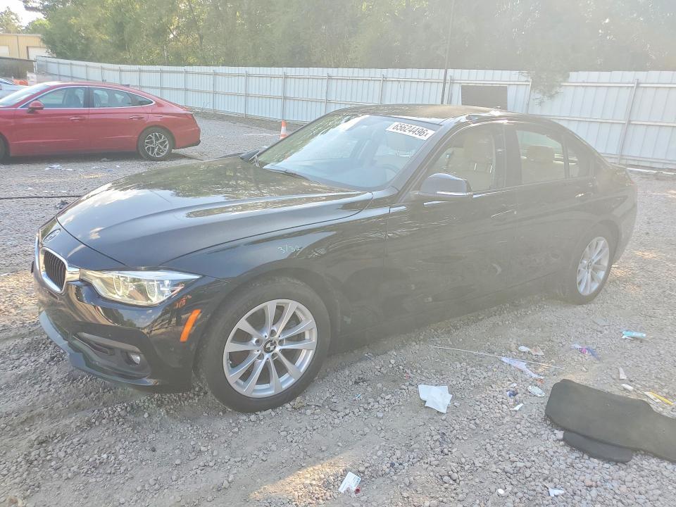 2018 BMW 320 — фото 1