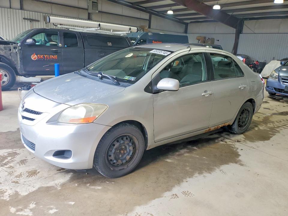 2007 Toyota Yaris — фото 1