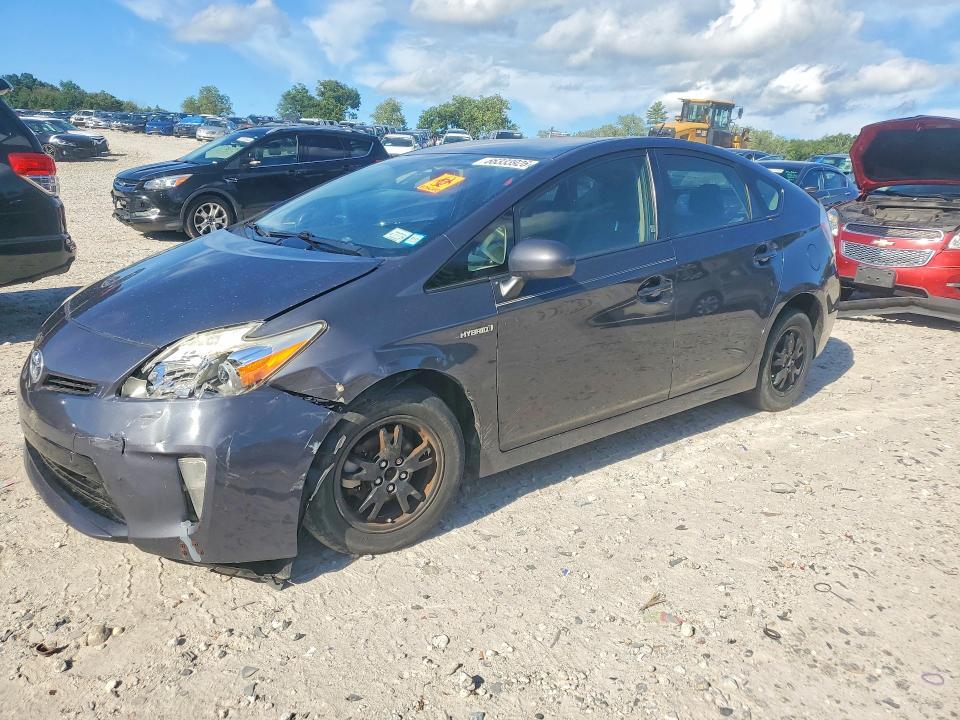 2012 Toyota Prius — фото 1