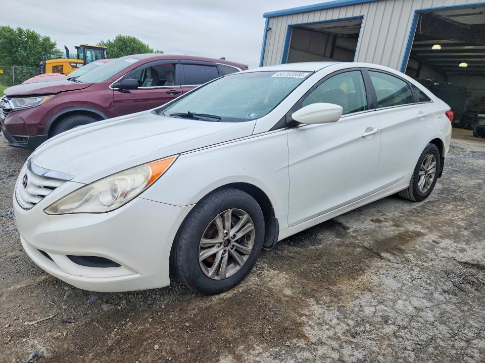 2012 Hyundai Sonata — фото 1