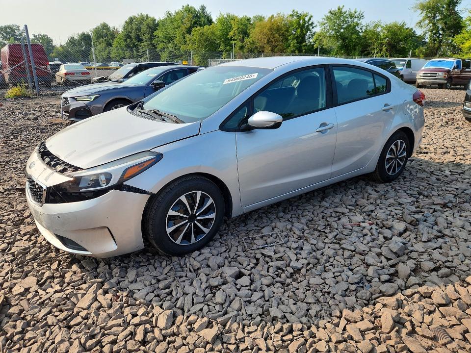 2018 Kia Forte — фото 1