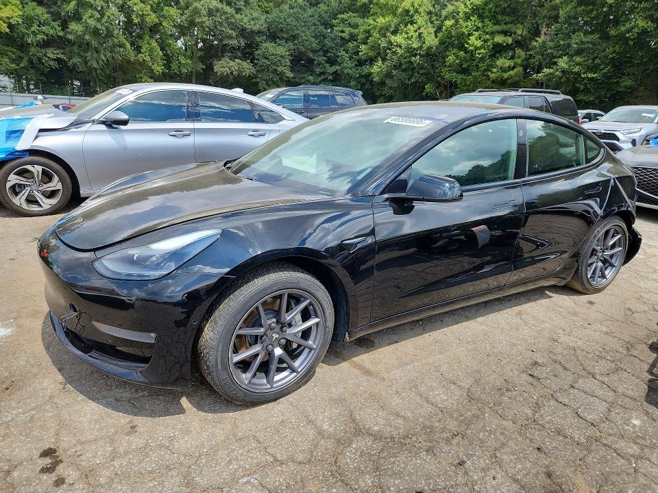 2021 Tesla Model 3 — фото 1