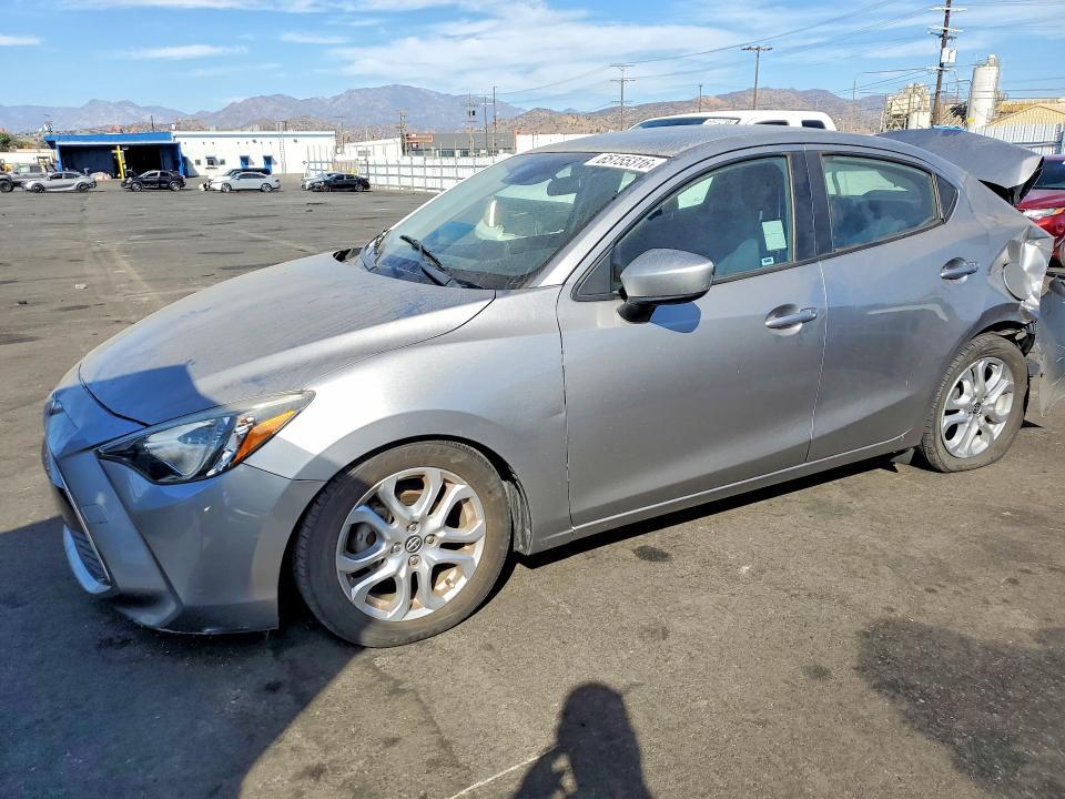 2016 Scion Ia — фото 1