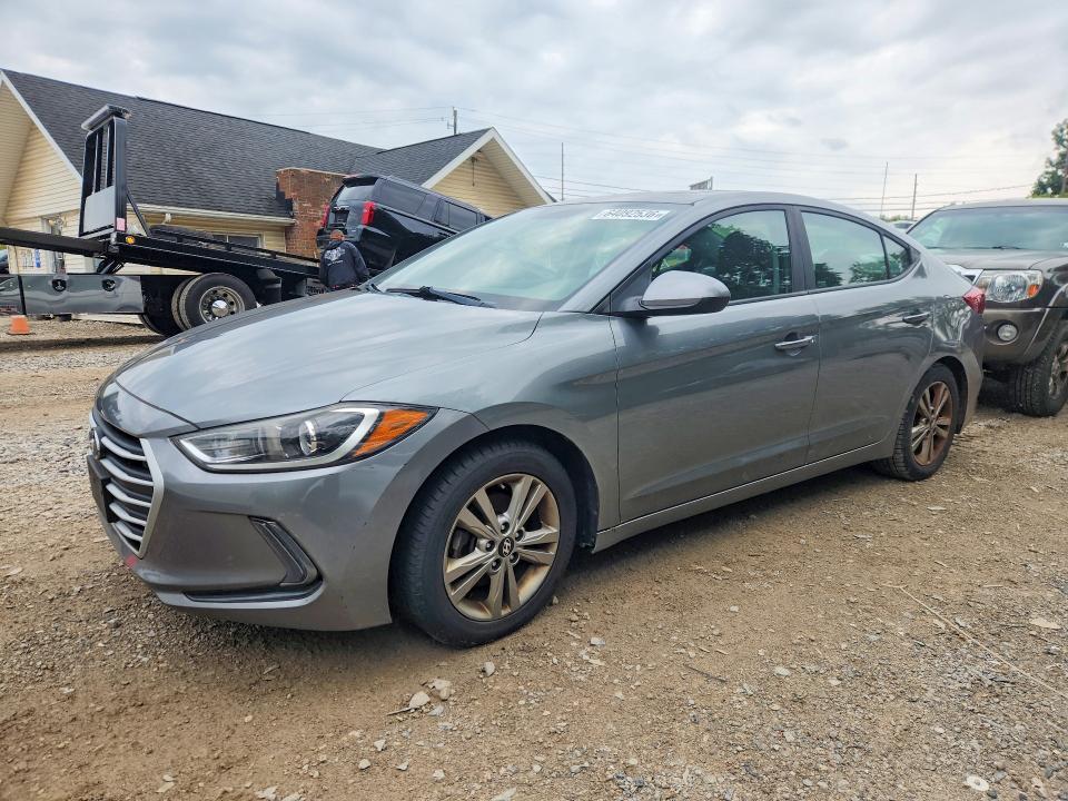 2018 Hyundai Elantra — фото 1