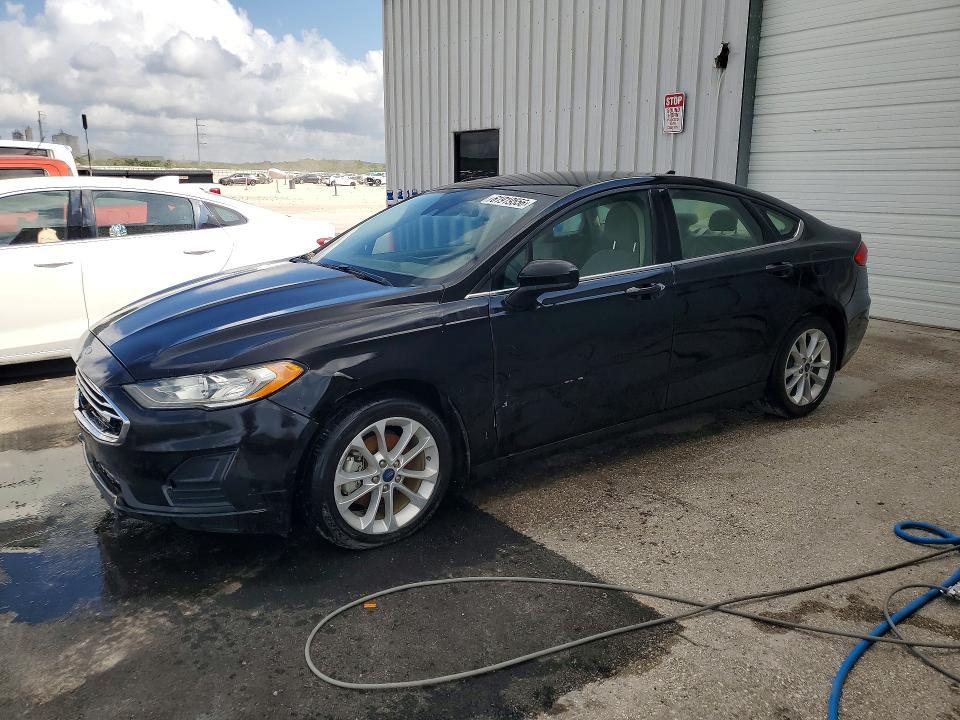 2019 Ford Fusion — фото 1