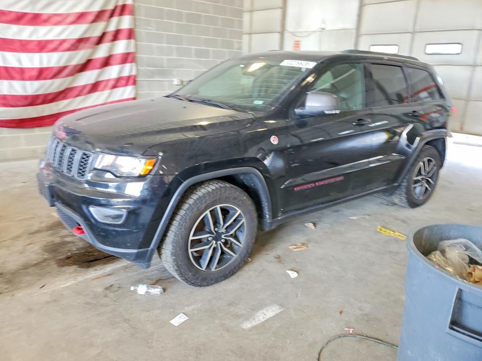 2021 Jeep Grand Cherokee — фото 1