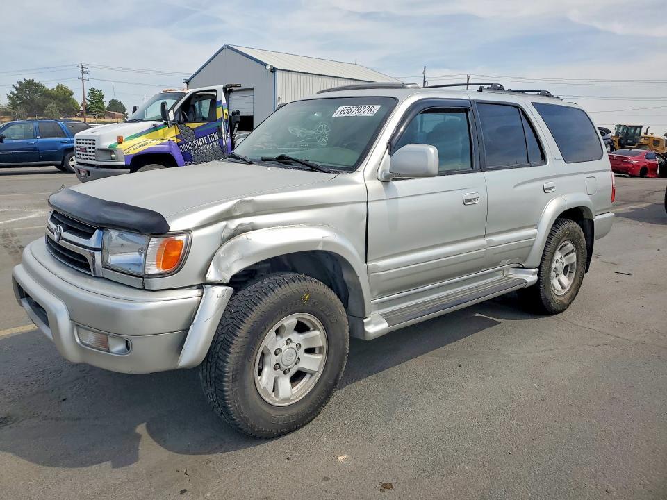 2001 Toyota 4Runner — фото 1