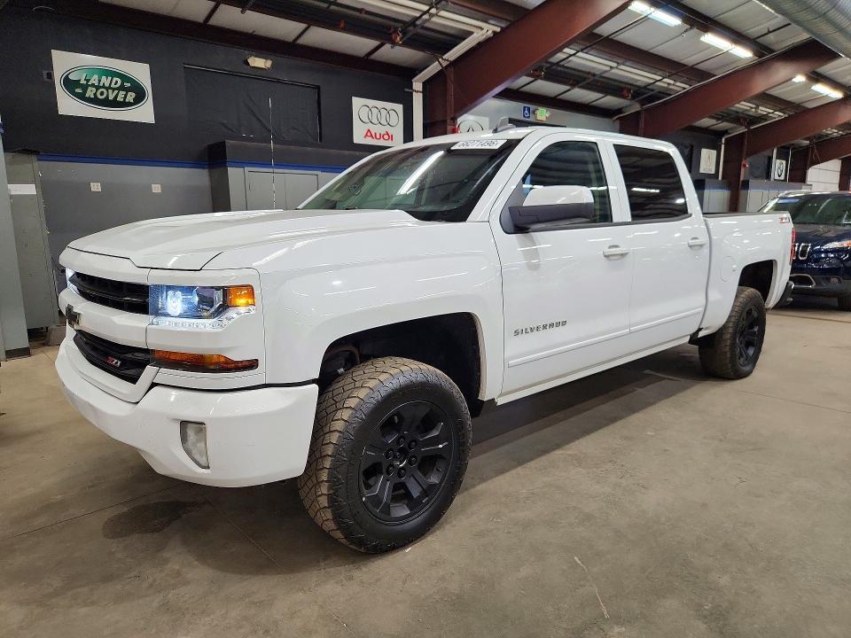 2018 Chevrolet Silverado — фото 1