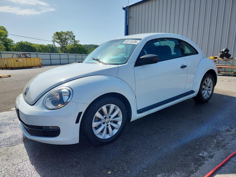 2015 Volkswagen Beetle — фото 1