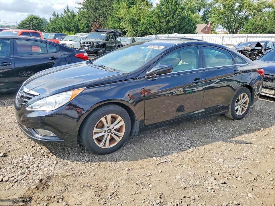 2013 Hyundai Sonata — фото 1
