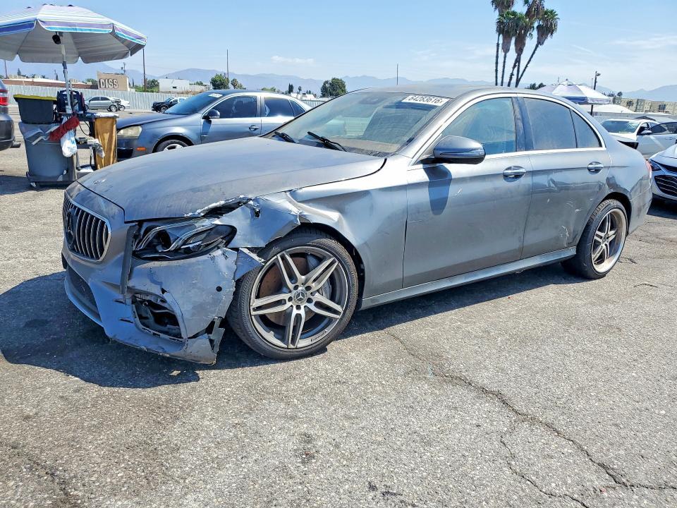 2017 Mercedes-Benz E — фото 1