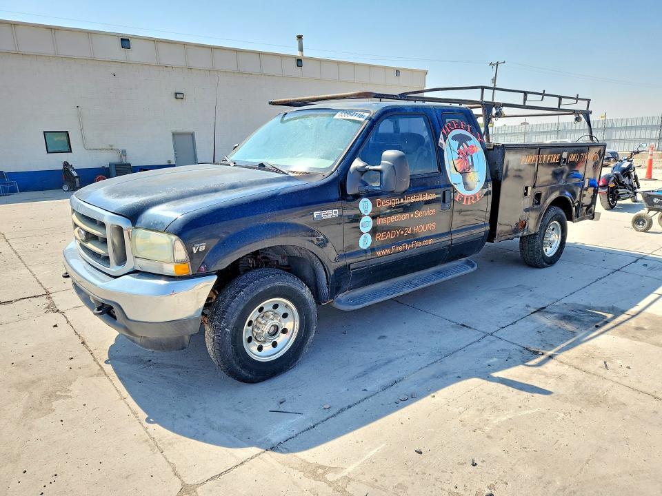 2002 Ford F250 — фото 1