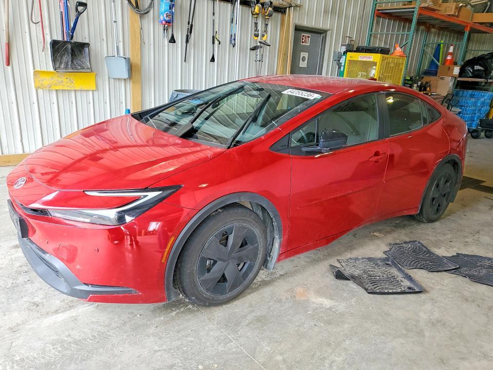 2024 Toyota Prius — фото 1