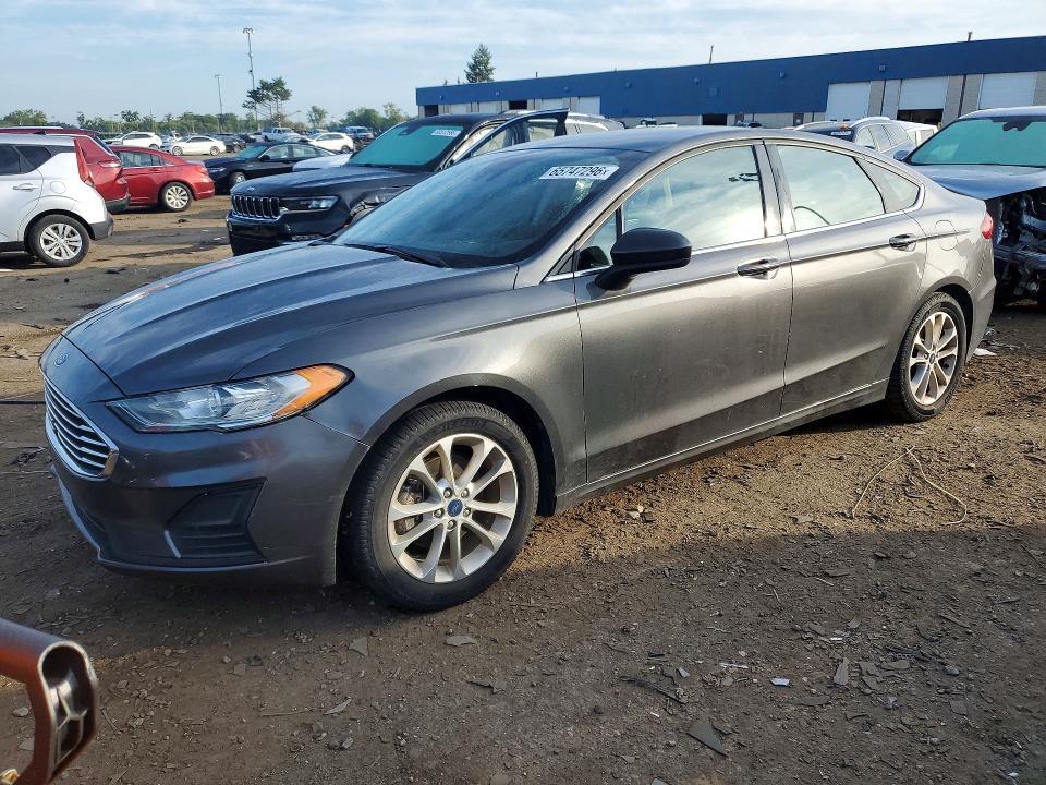 2020 Ford Fusion — фото 1