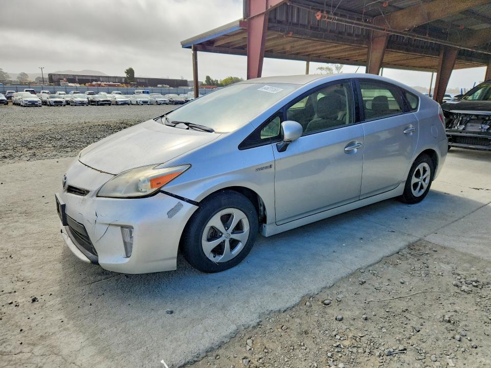 2013 Toyota Prius — фото 1